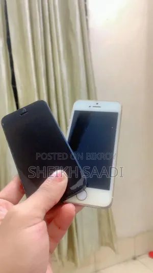 Apple iPhone 5s 16 GB White