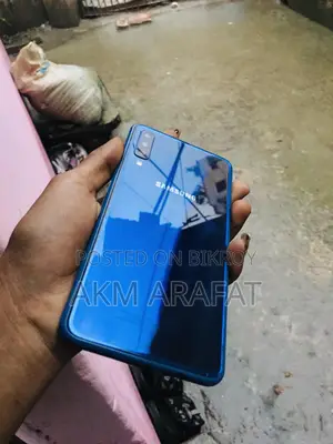 Samsung Galaxy A71 128 GB Blue