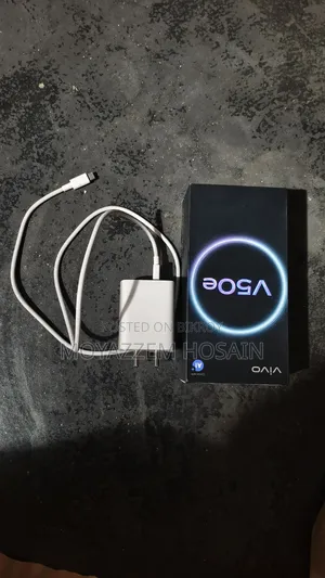 Vivo V50e 128 GB Blue