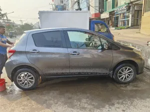 Toyota Vitz 2011 Gray