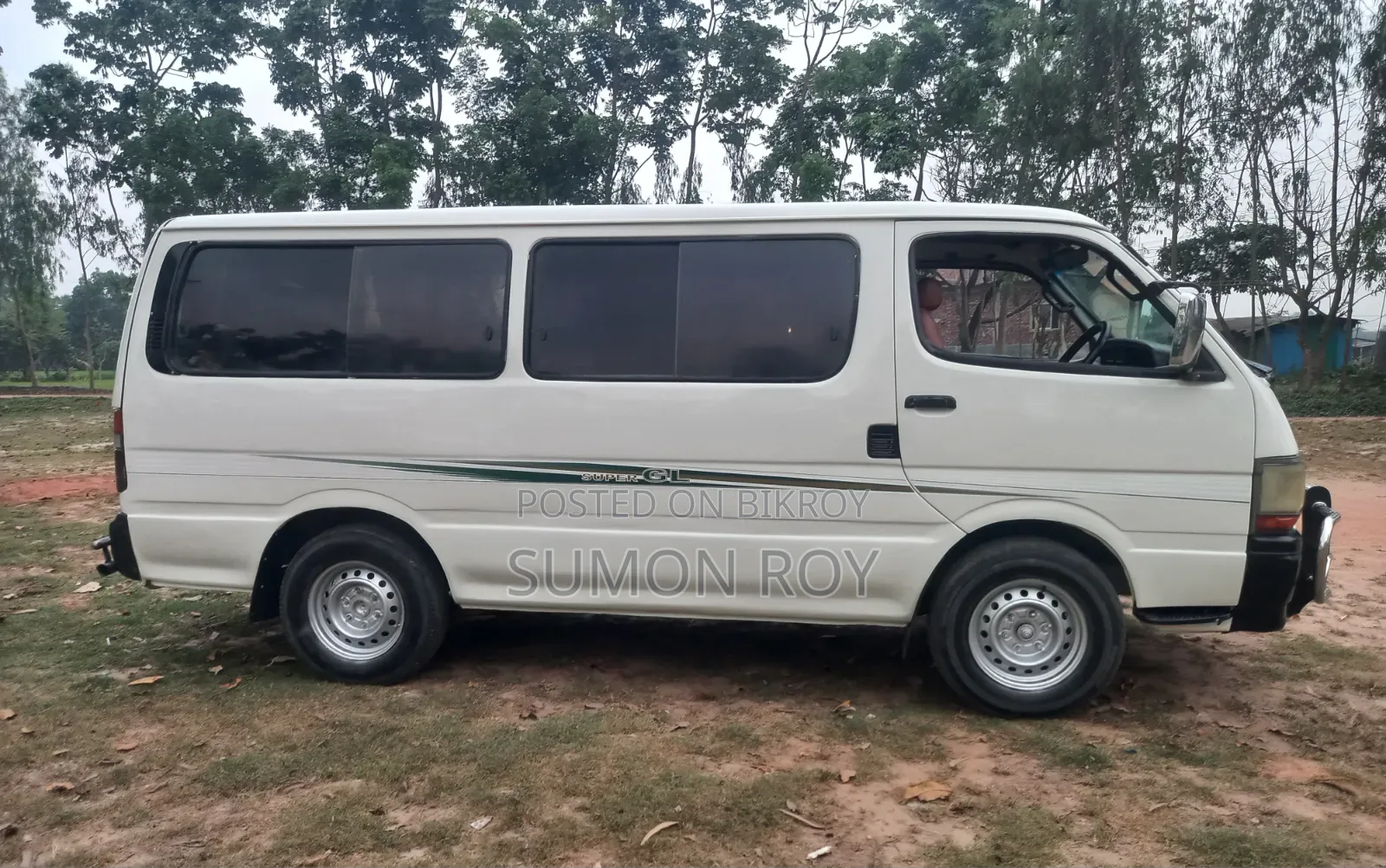 Toyota HiAce 1995 White