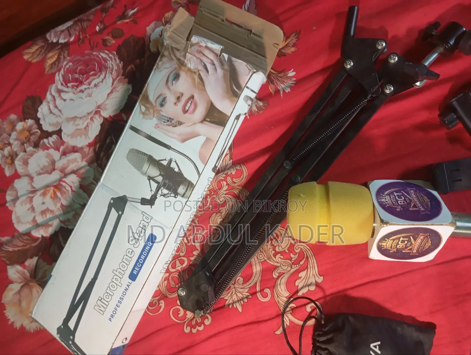 Microphone + Stand + Microphone Frame