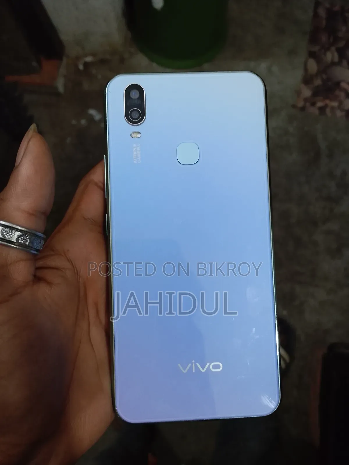 Vivo Y11 32 GB Blue