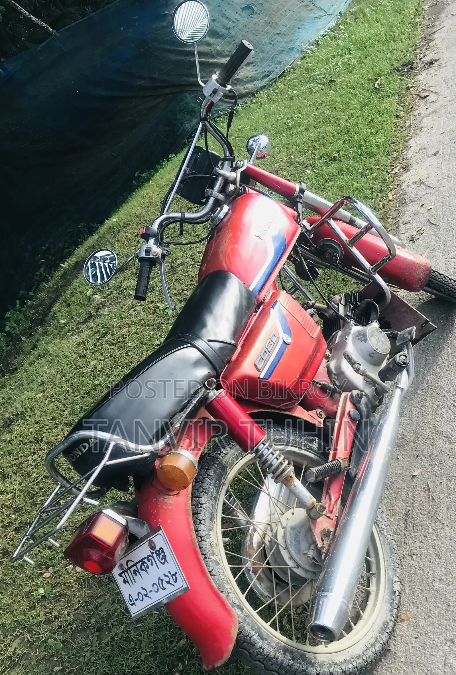 Honda 2002 Red
