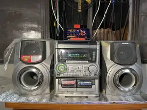 Aiwa Sound System