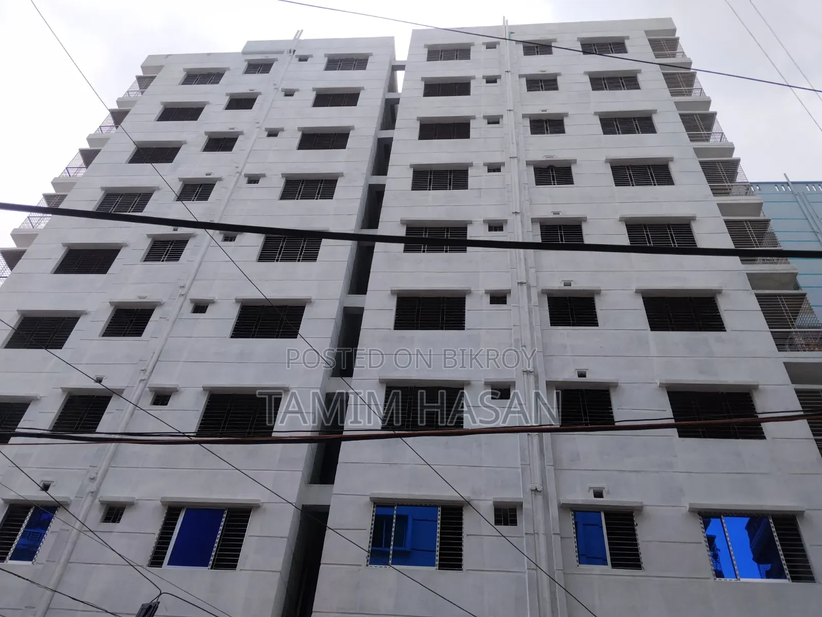 3bdrm Apartment in White Mansion, Jatrabari for Sale