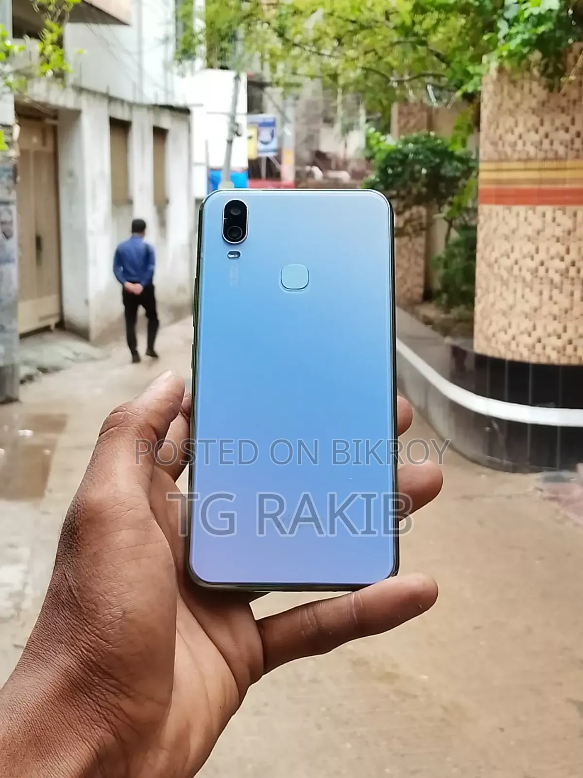 Vivo Y11 32 GB Blue