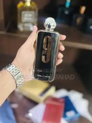 Exclusive Perfumes