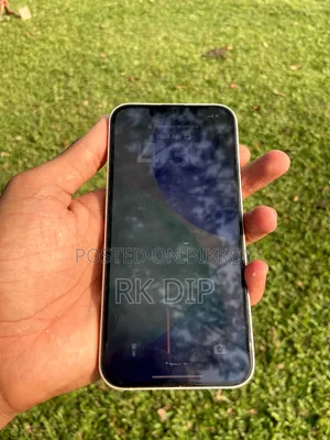 Apple iPhone 13 128 GB White