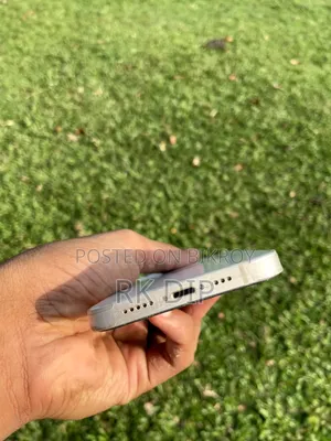 Apple iPhone 13 128 GB White