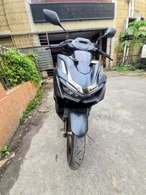 Honda 2025 Black