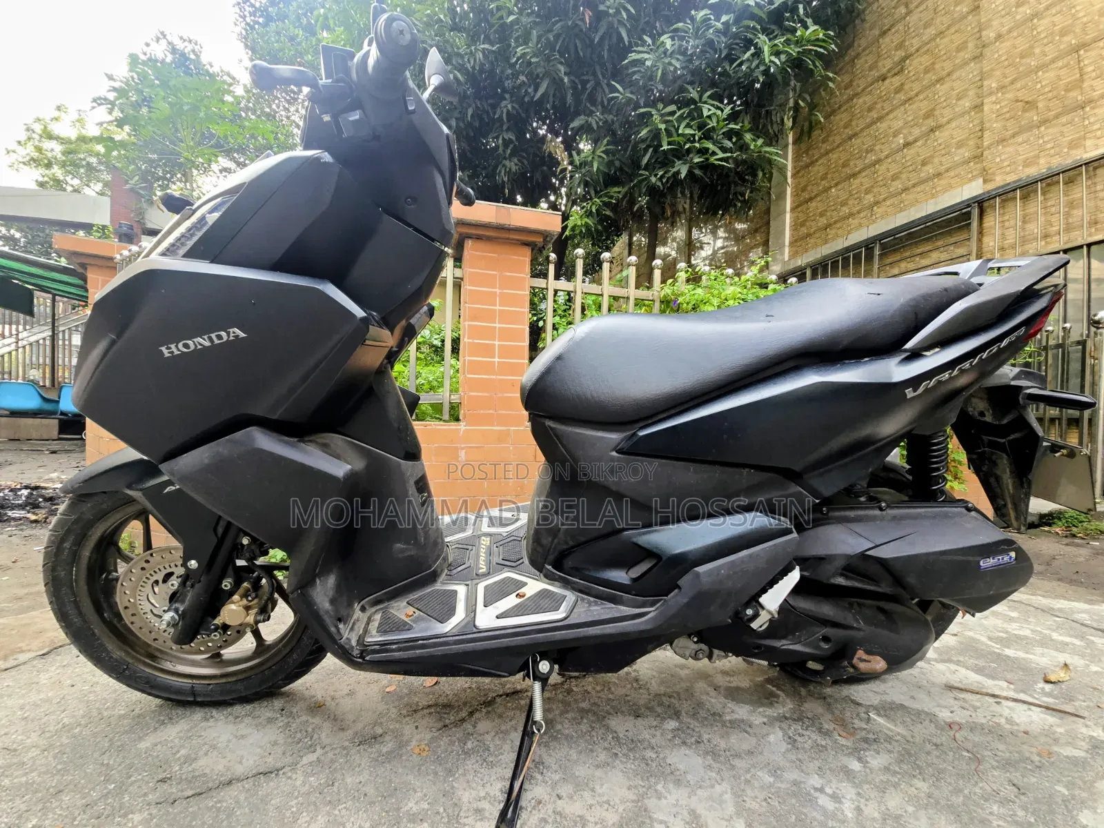 Honda 2025 Black