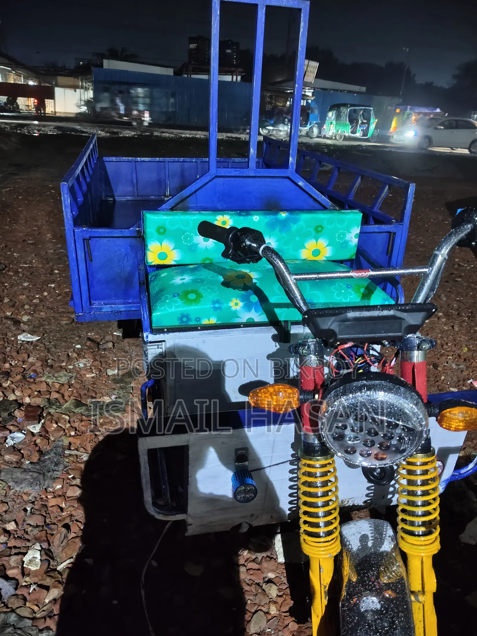 Auto Pickup Van