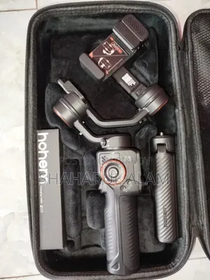 Hohem Isteady M7 Gimbal (Ai Tracking)