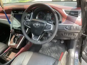 Toyota Harrier 2.0 2016 Purple