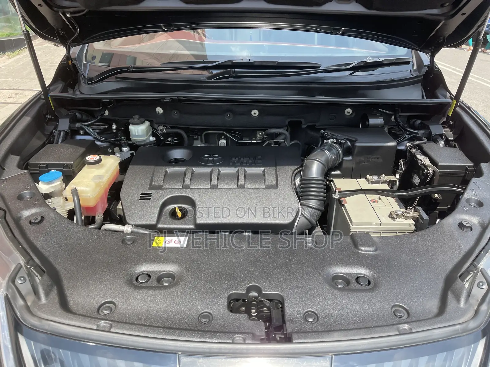 Toyota Harrier 2.0 2016 Purple