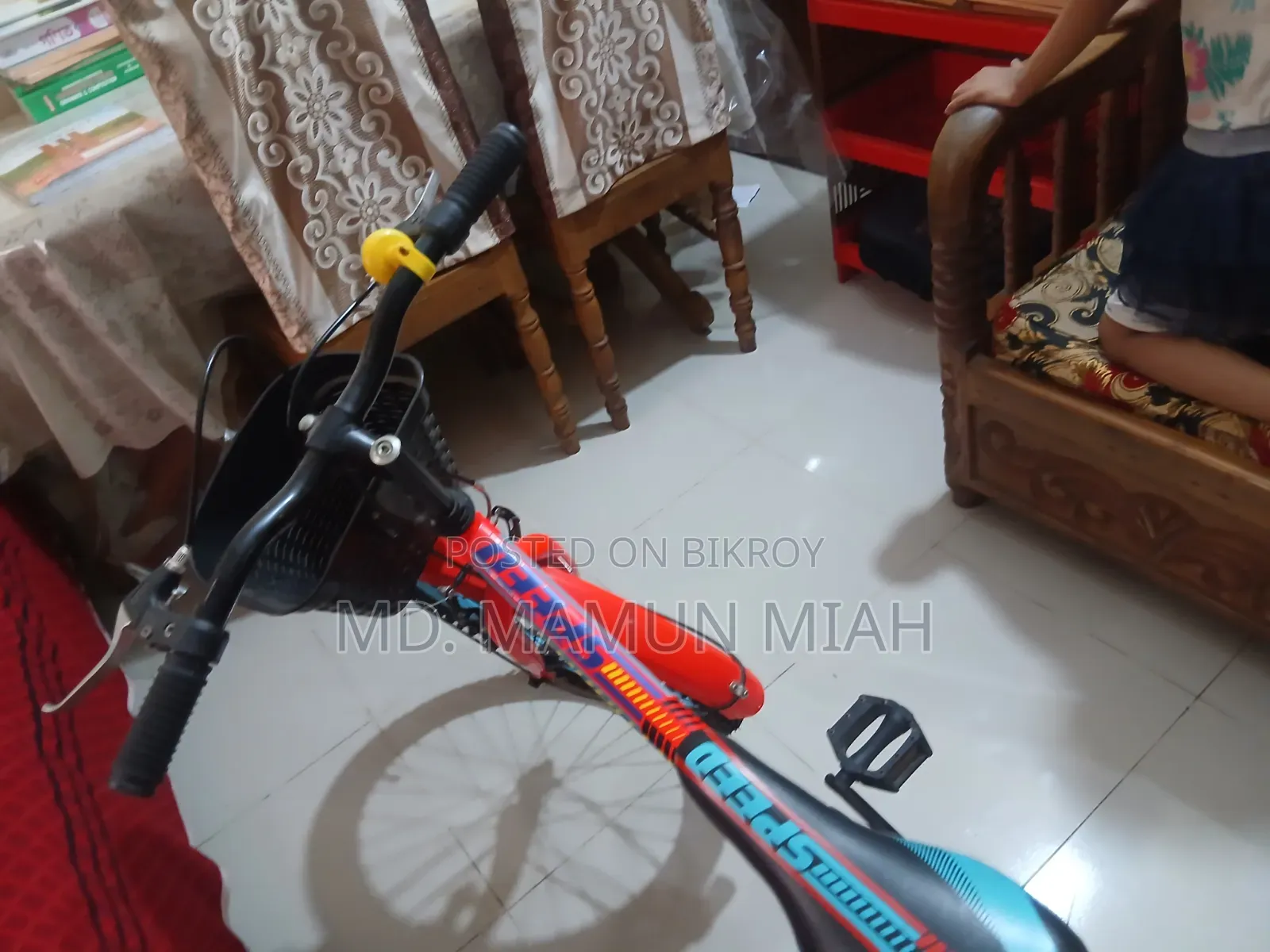 বাইসাইকেল ৮০০০ টাকা (আলোচনা সাপেক্ষে)