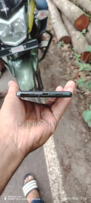 Google Pixel 7 Pro 128 GB Black
