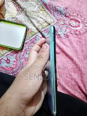 Vivo Y11 32 GB Blue