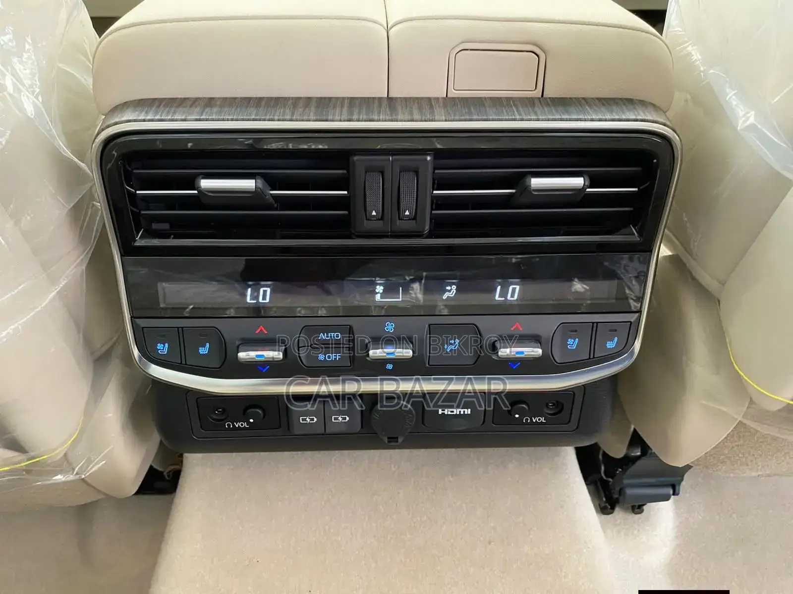 New Toyota Land Cruiser LC300 2025 Off White