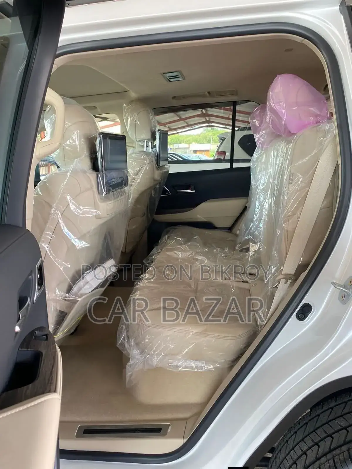New Toyota Land Cruiser LC300 2025 Off White