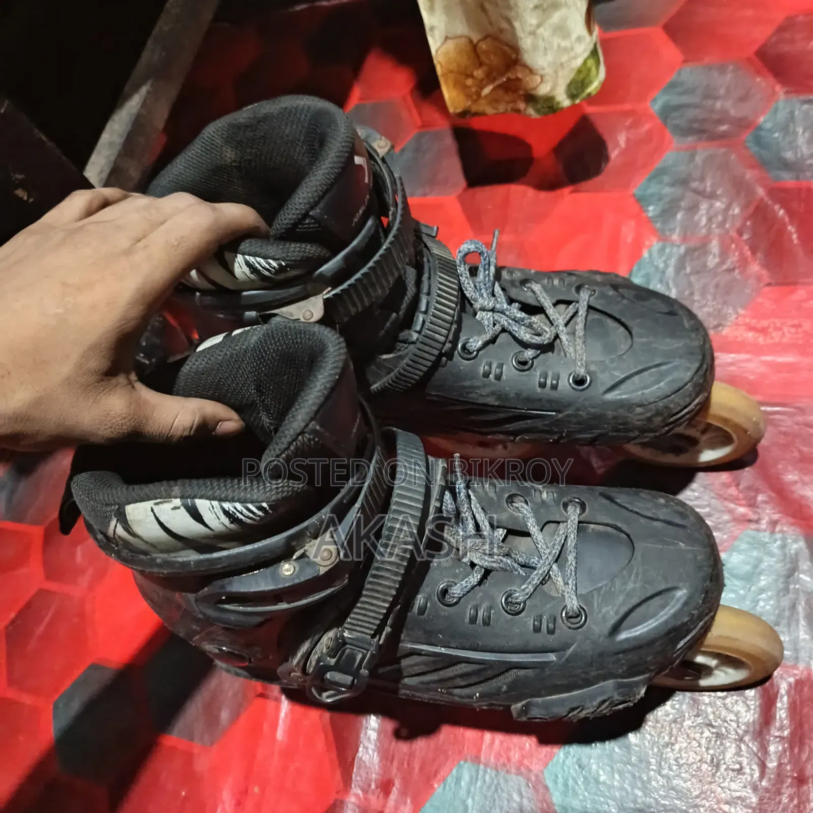 Skating Shoe