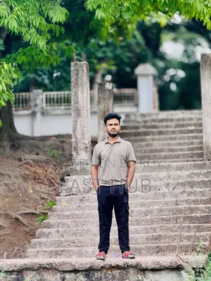 জরুরি চাকরি প্রয়োজন