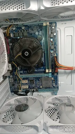 Gigabyte H61 Ds2 Motherboard.