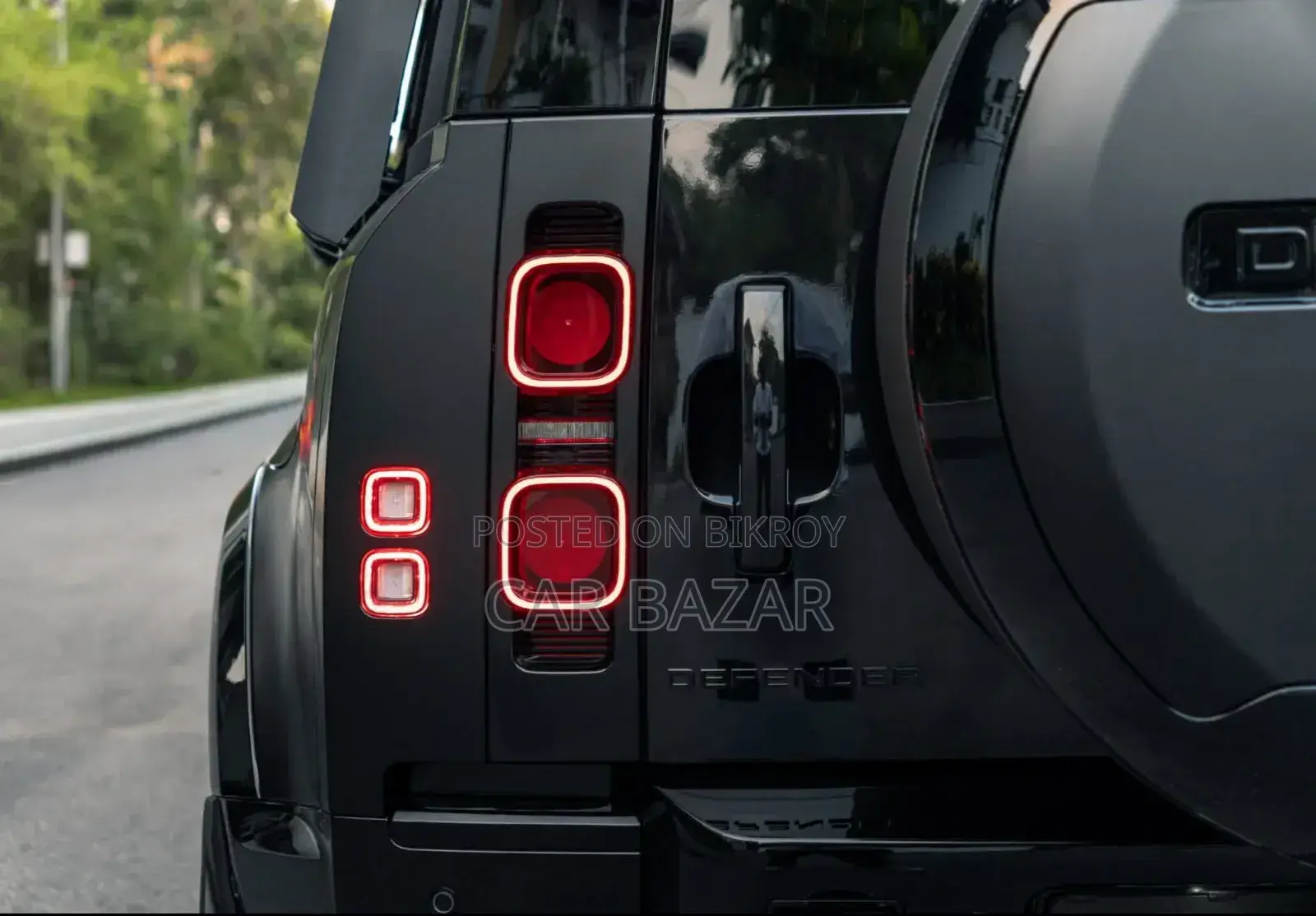 New Land Rover Defender 110 P300 S 2025 Black