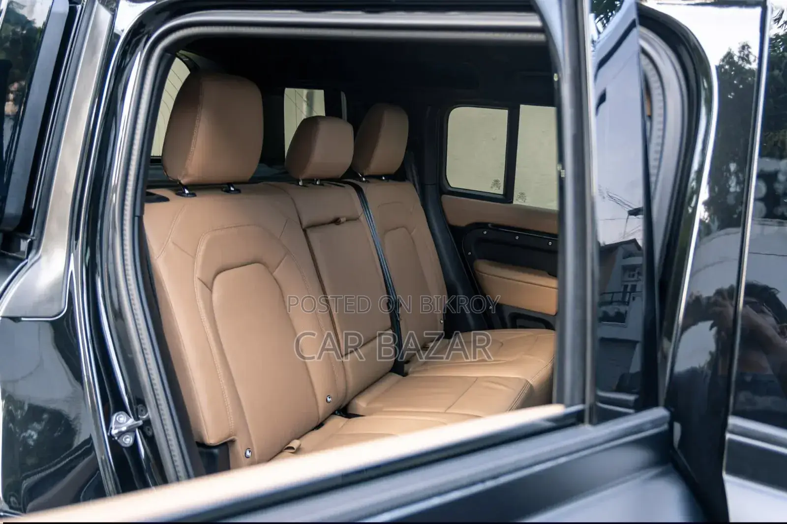 New Land Rover Defender 110 P300 S 2025 Black