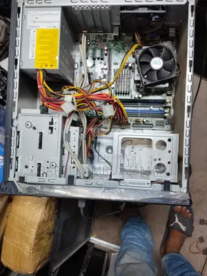 Desktop Computer 4GB Intel Core I3 SSD 128GB