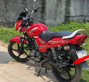 TVS Metro Plus 2017 Red