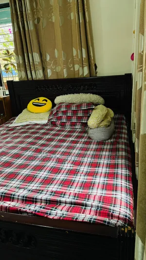 King Size Bed for Sale