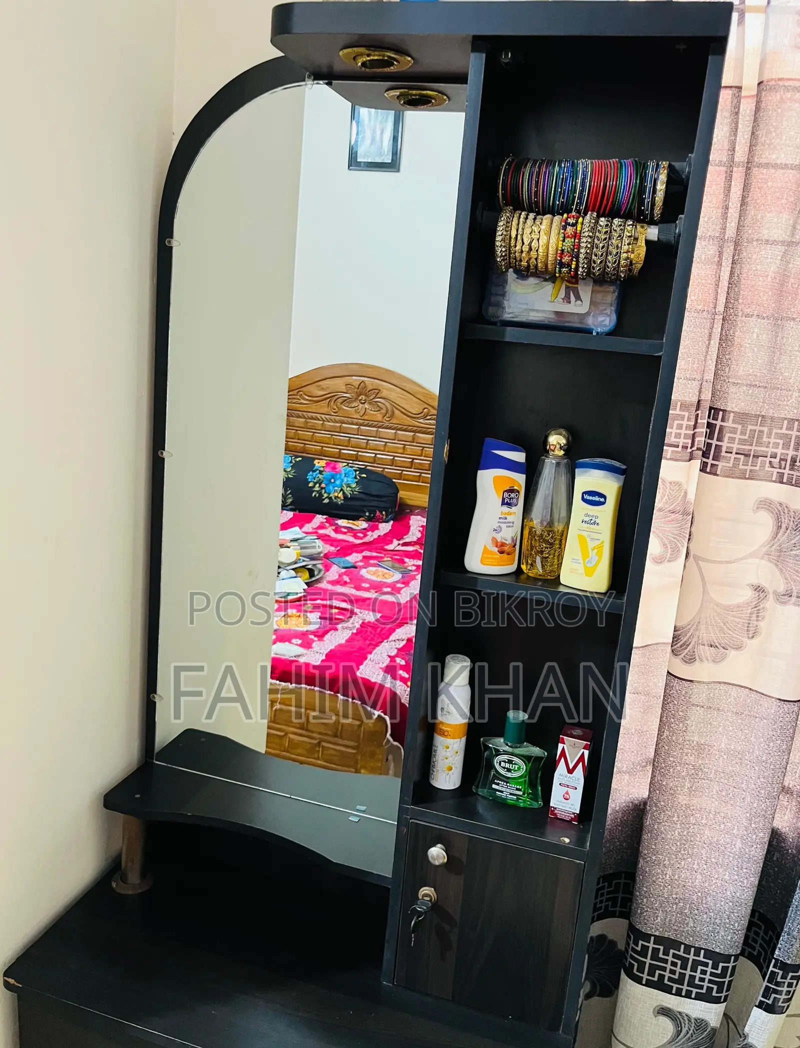 Dressing Table for Sale