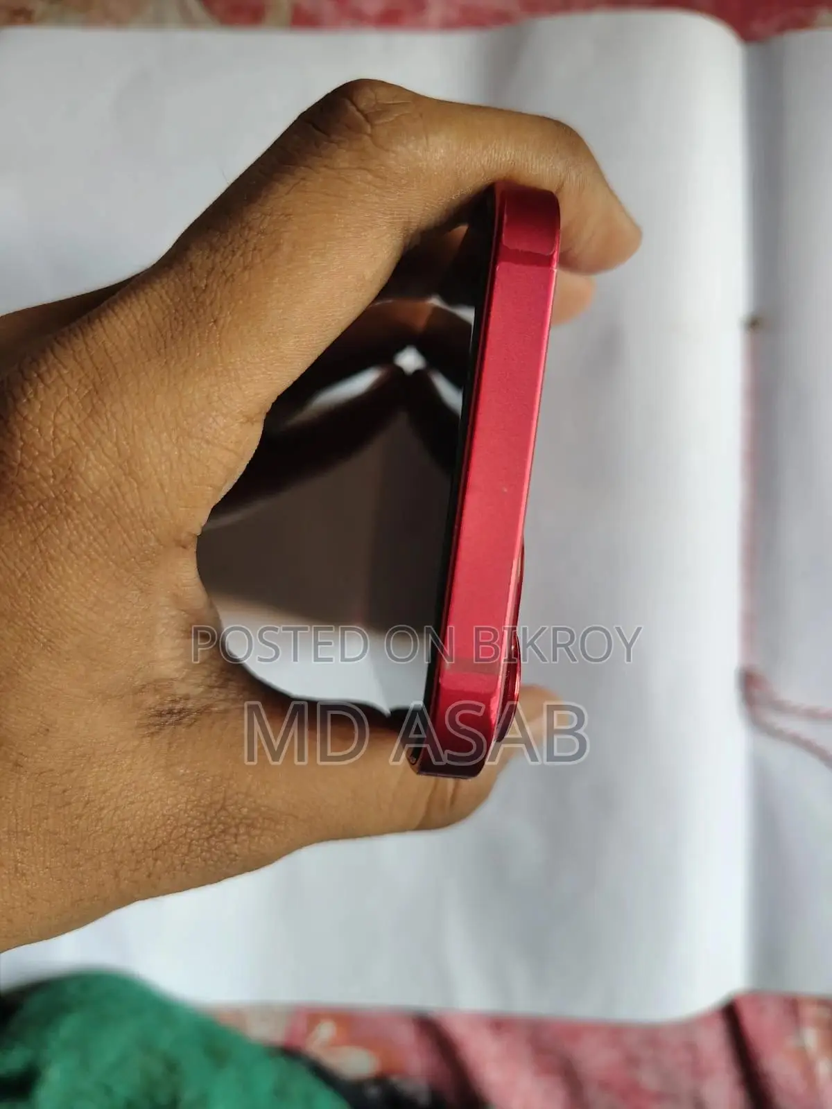 Apple iPhone 13 128 GB Red