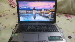 Laptop Asus X550LAV 4GB Intel Core I3 HDD 1T
