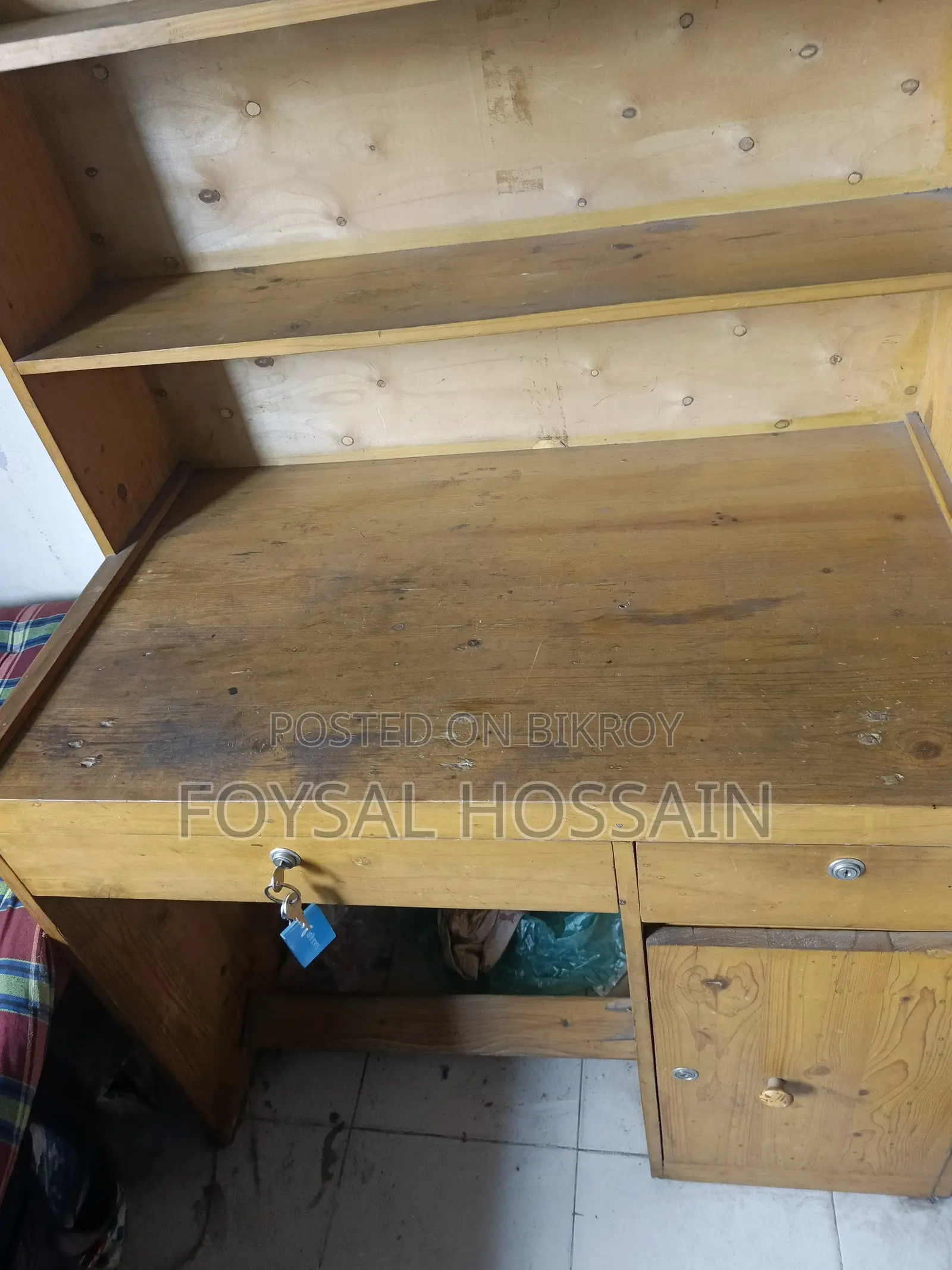 A Beautiful Study Table with Shelves for Clothes and Essentials