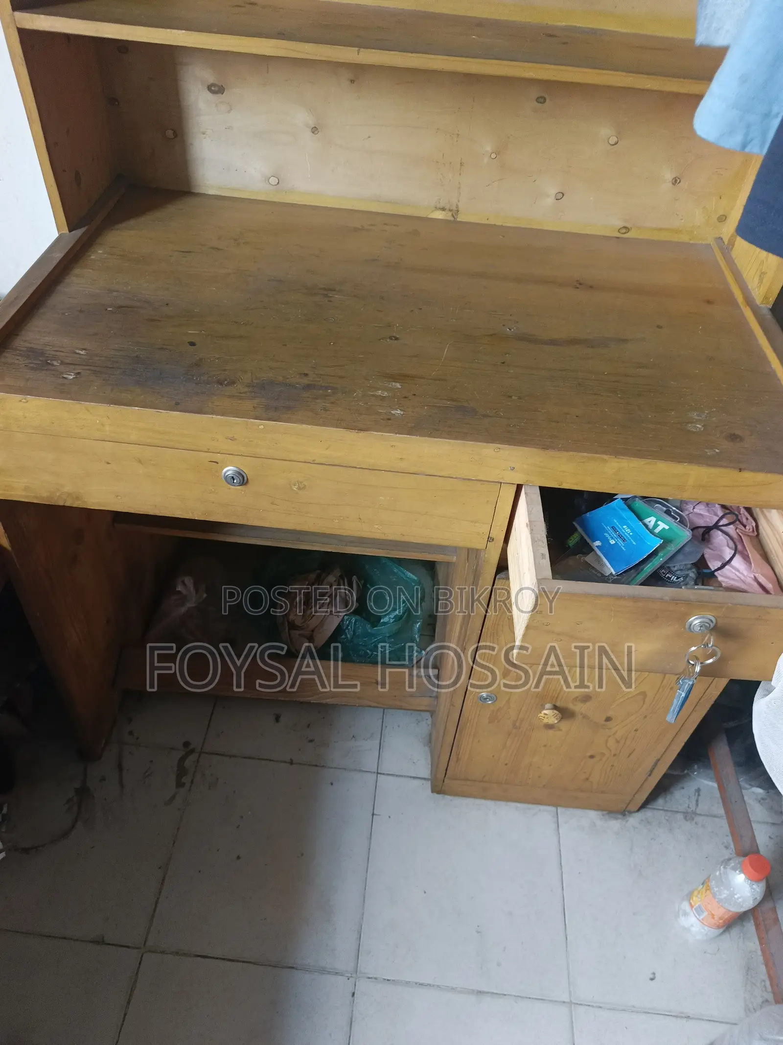A Beautiful Study Table with Shelves for Clothes and Essentials