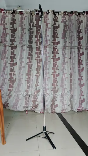ভিডিও স্ট্যান্ড