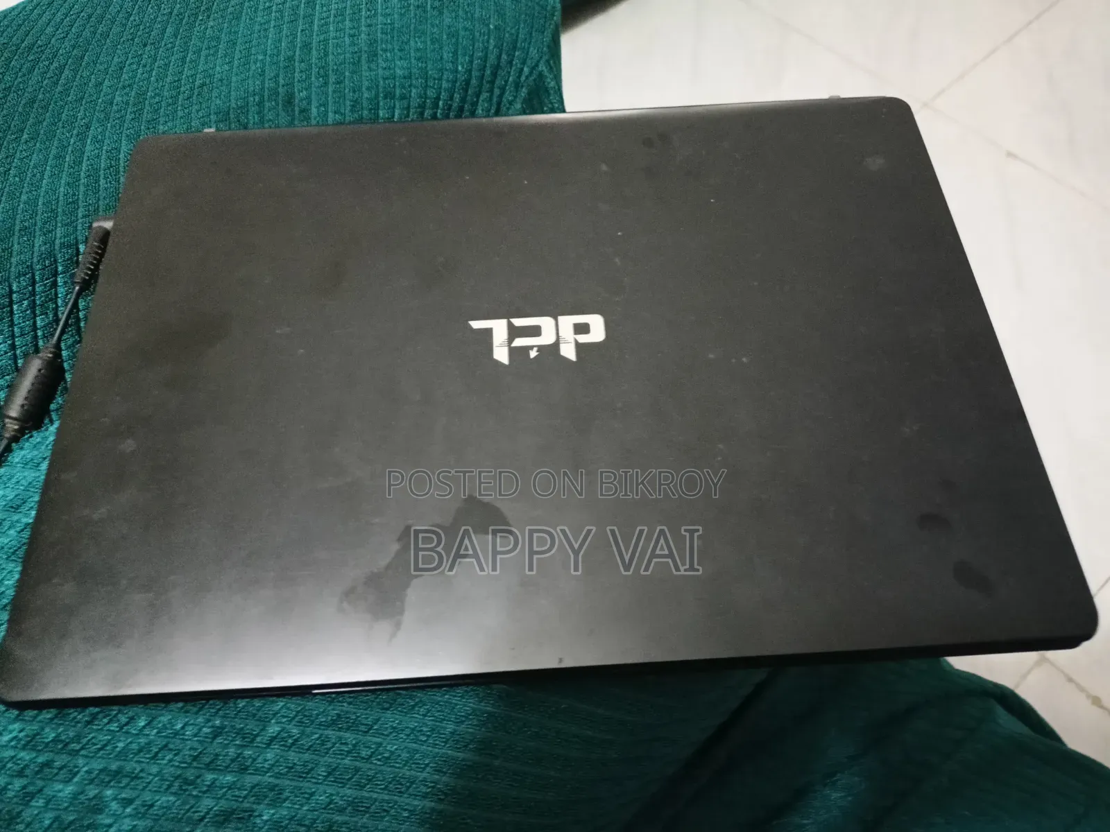 Laptop 4GB Intel Core I3 HDD 1T