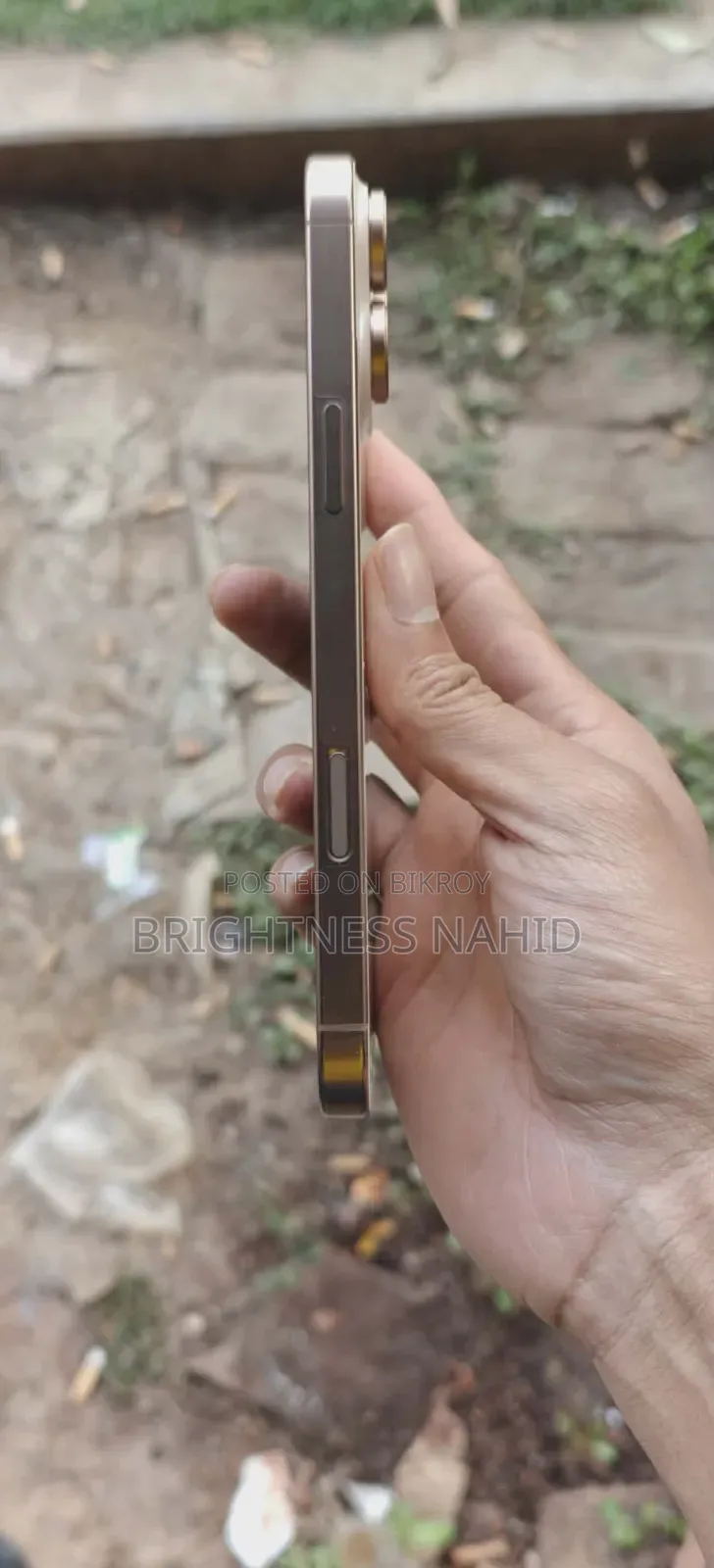 Apple iPhone 16 Pro Max 256 GB Gold