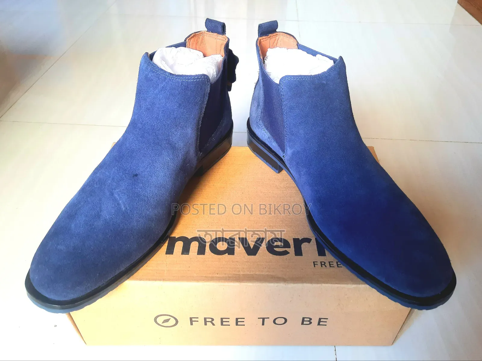 Apex Maverick Expensive Boot. Chelsea Blue Boot