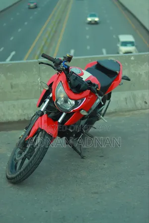 TVS Apache 160 4V 2019 Red