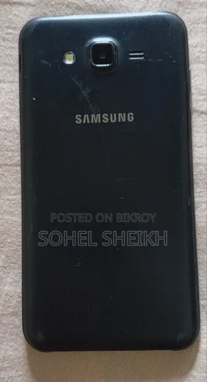 Samsung Galaxy J7 NXT 16 GB Black