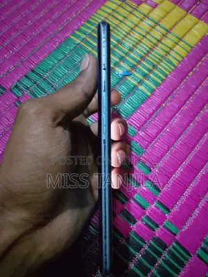 Realme 9i 128 GB Blue