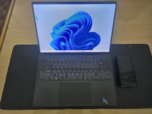 Laptop Dell Precision 5680 16GB Intel Core I7 SSD 512GB