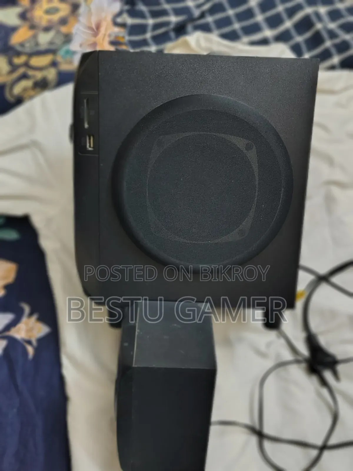Multimedia Speaker - VSN Remix 01