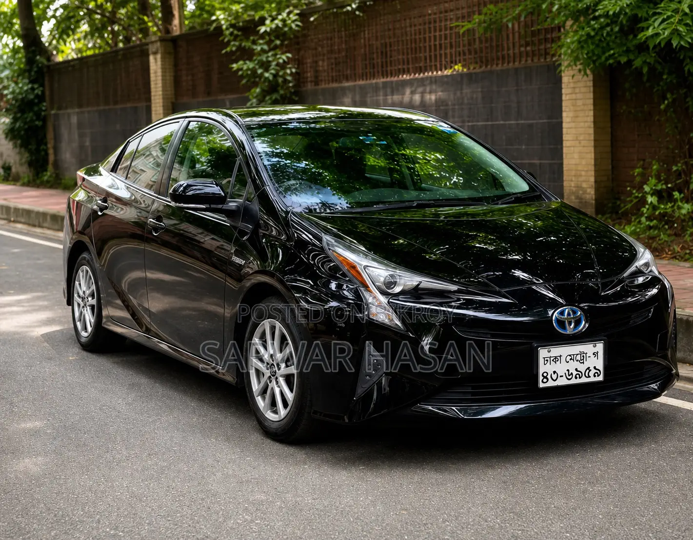 Toyota Prius 4dr Hatchback (1.8L 4cyl Gas/Electric Hybrid CVT) 2016