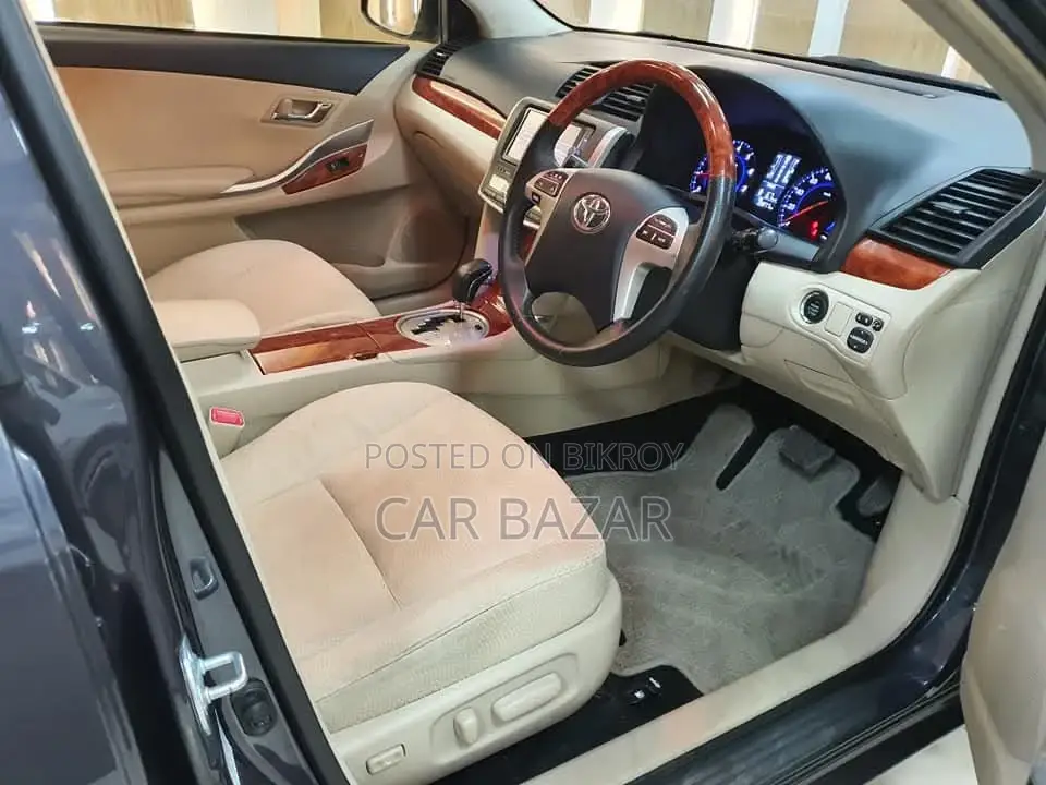 Toyota Premio Fex Pkg Grey 2015