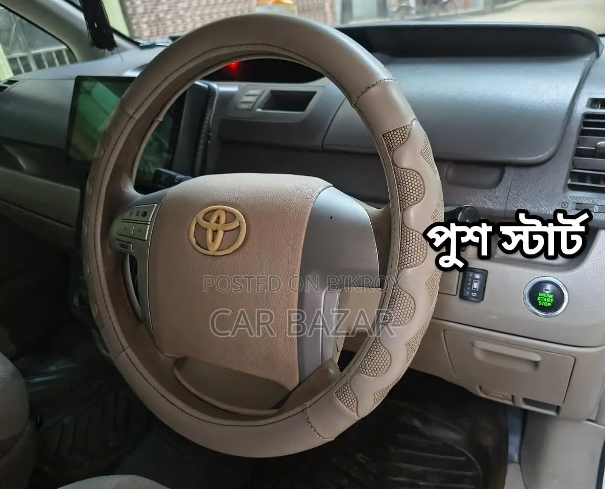 টয়োটা নোয়া এসআই গ্রেড পুশ ২০০৯